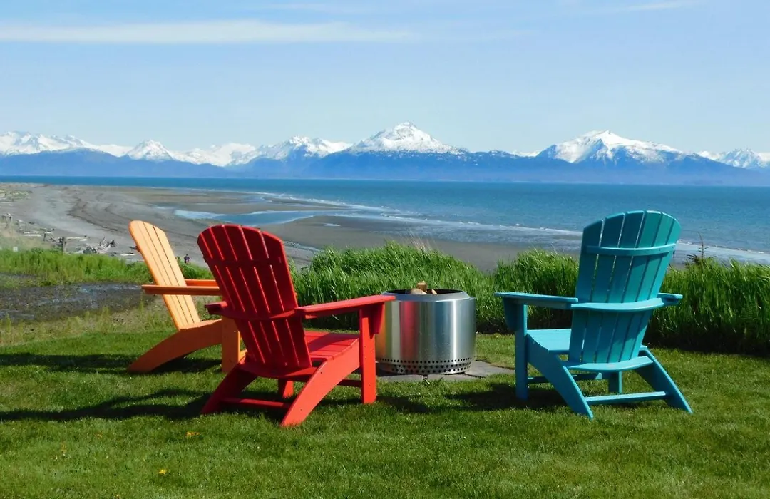 Driftwood Inn-1