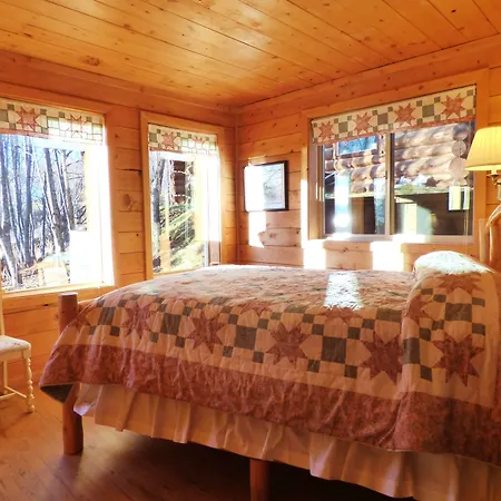 Juneberry Lodge-3